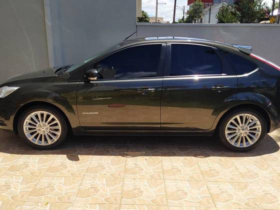 FORD FOCUS 2.0 TITANIUM HATCH 16V FLEX 4P AUTOMÁTICO